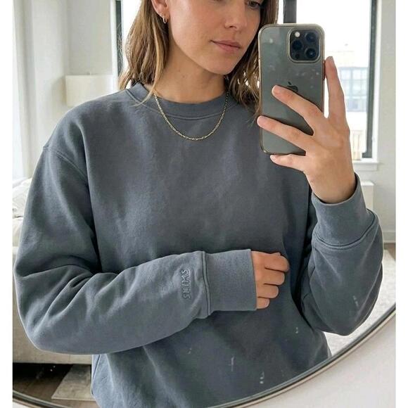 Skims Tops - SKIMS Cotton Fleece Classic Crew Sweatshirt Women's Small Slate Blue NWT